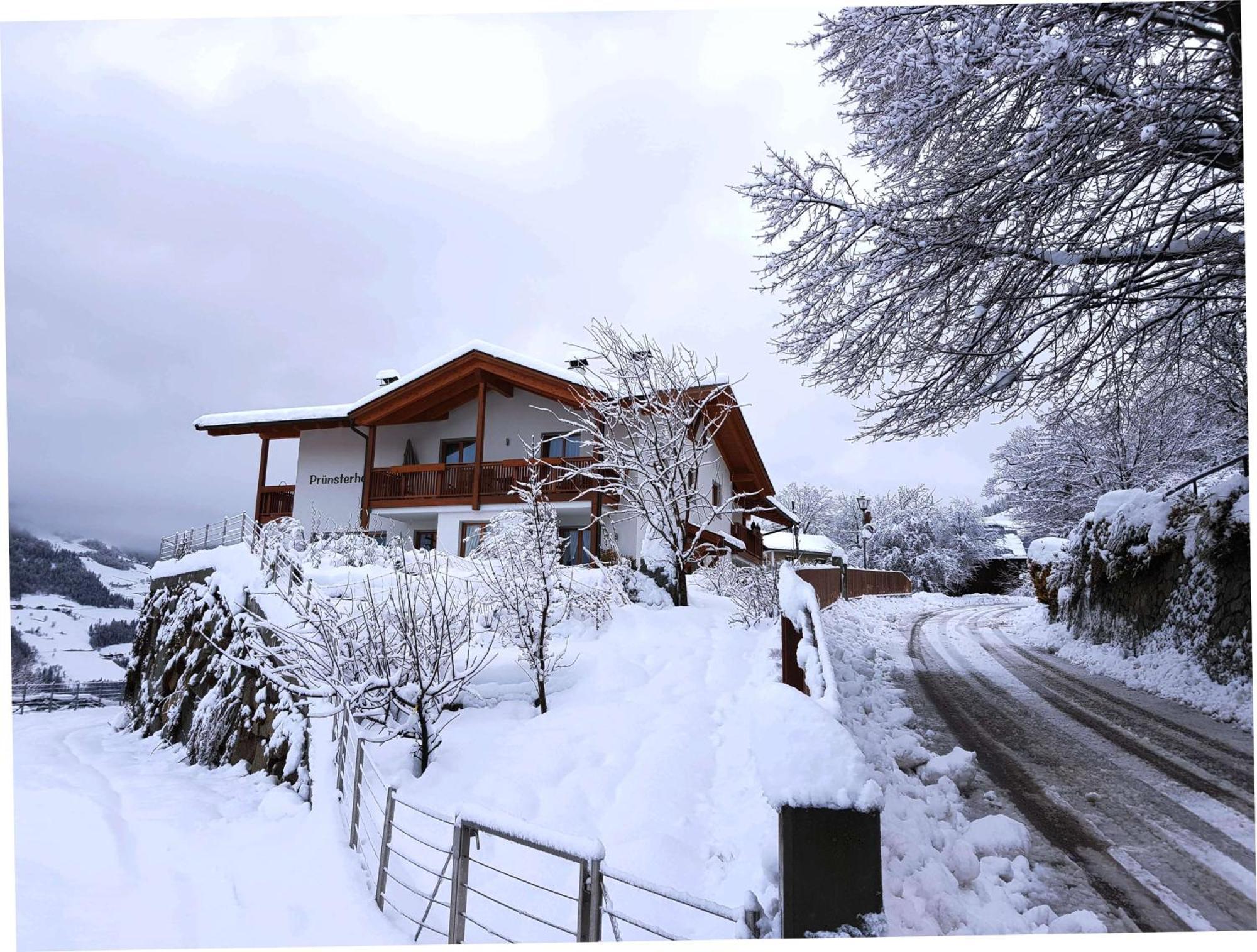 Pruensterhof Schenna Appartement Buitenkant foto