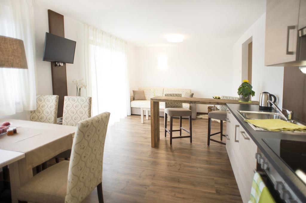 Pruensterhof Schenna Appartement Buitenkant foto